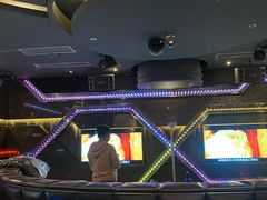 -好乐迪(张扬路八佰伴店)