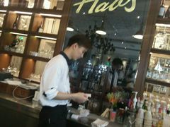 -哈布斯扒房(华发商都店)