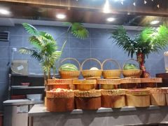 -遇上西雅图多融合海鲜自助餐厅(中房金谊广场店)
