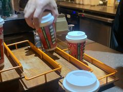 -星巴克臻选(南京金茂览秀城店)