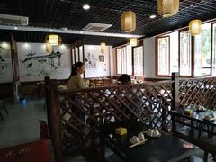 大堂-黄桷树曹家私房菜(江与城店)