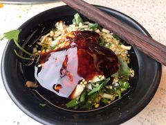 -钢管厂五区小郡肝串串香(蜀都万达店)