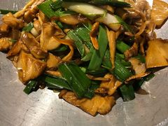 -卢大鲜鱼头捞饭(美利广场店)
