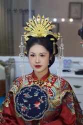 -欣薇婚纱(新源乐汇城店)