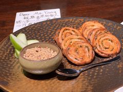 鹅肝酱葱油饼-杭州西子湖四季酒店·金沙厅