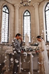 -雪中彩影婚纱摄影·微光艺术中心