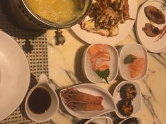 -雍和会海鲜姿造自助(湖东路店)