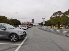 -上海汽车博览公园-北门停车场
