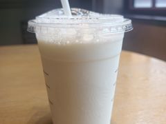 -星巴克臻选(上海今潮8弄店)