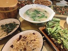 -易老九江湖菜(北滨一路店)