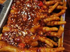 火辣鸡爪-恩你小木屋米酒店(安盛店)