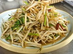 -小山羊功夫串·泰安烧烤·海鲜小炒老地摊店