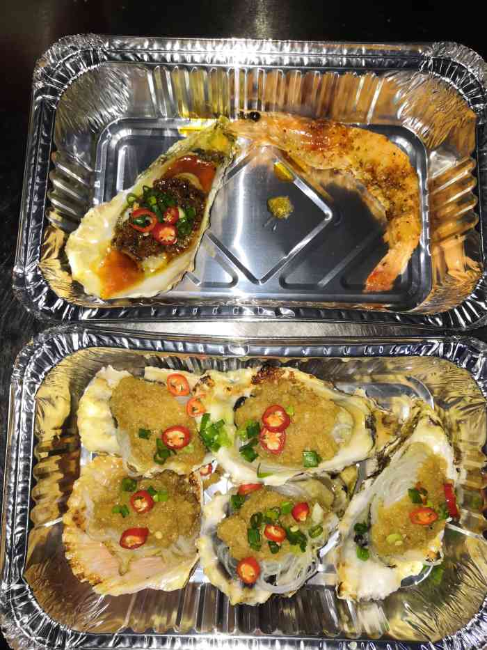 少华街特色烤生蚝-"「蒜蓉生蚝」超级好吃 很香 很新鲜.