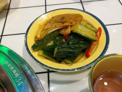 -晓彭肥肠鸡·泡椒鸡火锅(水木天地店)