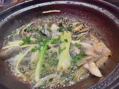 -老班长·小龙虾·鲜货烧烤大排档(金街美地店)
