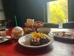 -羽深肉铺 Steak & Wine