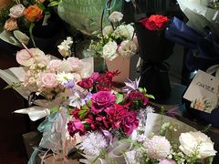 -谷莠子花艺·气球派对·绿植造景·花艺沙龙(金光华广场店)