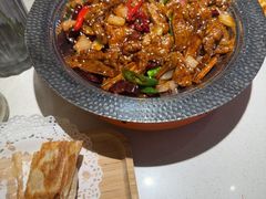 -小鱼小牛(世欧广场店)
