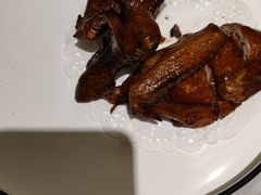 脆皮乳鸽-粤·啫啫