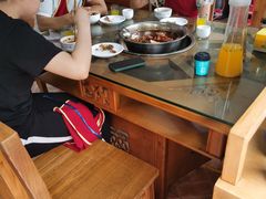 大堂-佘记全家福芋儿鸡(向阳街总店)