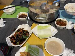 -四季喧黔味豆米火锅(万达广场店)
