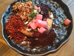 -包整·丝娃娃(一览甲秀楼风景店)