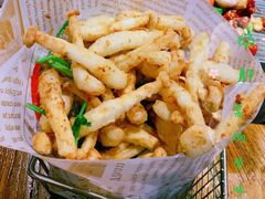 -老板恋上鱼(恒隆广场店)