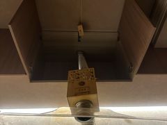 -灸春堂·艾灸·痛症·整脊连锁(之江银泰店)
