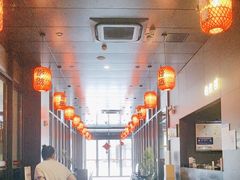 -煲王粤菜餐厅(中侨中心店)