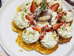 芝士冰淇淋草莓华夫-娜娜家•Nana’s restaurant (爱琴海店)
