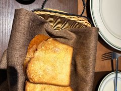 -J Prime牛排海鲜餐厅(人民广场店)