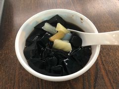 -重庆老字号·吴抄手·高豆花(T3航站楼店)