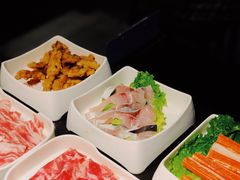 无刺巴沙鱼-锅说大脸毛肚重庆老火锅(佐阾店)