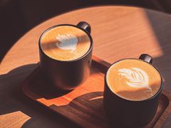 拿铁-星巴克臻选(上海今潮8弄店)