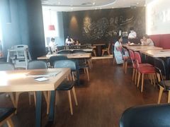 大堂-必胜客(华南摩尔店)