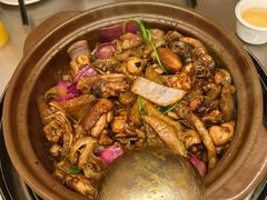-胡须佬鸡煲四季火锅店(石厦西村直营店)