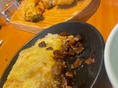 -莲餐厅·湖北菜·潜江小龙虾店(愚园路店)