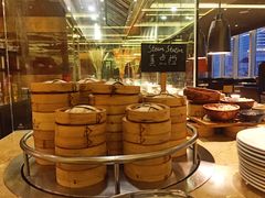 -大中华希尔顿酒店-念自助餐·嗨啤·小龙虾