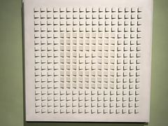 -Nathalie Djurberg与Hans Berg“牛皮纸包裹的月亮”-Prada荣宅当季展览