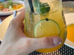 芒果百香果气泡水-West10 西拾·西餐厅·创意菜(未来科技城店)