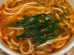 小锅米线-云海肴·汽锅鸡·云南代表菜(天山百盛优客店)