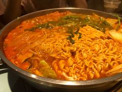 部队年糕鸡肉火锅-花腰餐吧Bistro烧烤 傣味(传媒大学店)