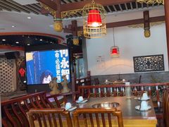 -小天鹅火锅·一线江景洪鼎旗舰店(洪崖洞店)