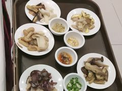 -天宜隆蘑菇宴火锅(石景山旗舰店)