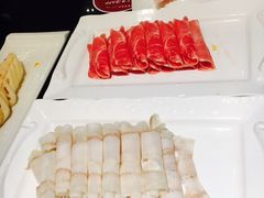 -小天鹅火锅·一线江景洪鼎旗舰店(洪崖洞店)