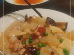 -梅龙镇酒家(南京西路总店)