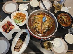 -皇宫大酒店
