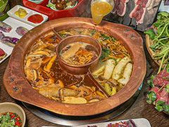 -滇釜火锅·能喝汤的火锅(车公庄店)
