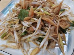-乡府肉丁水饺(环山路店)