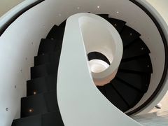 -瑰丽酒店·海吧·天际下午茶·现场DJ·天台酒吧